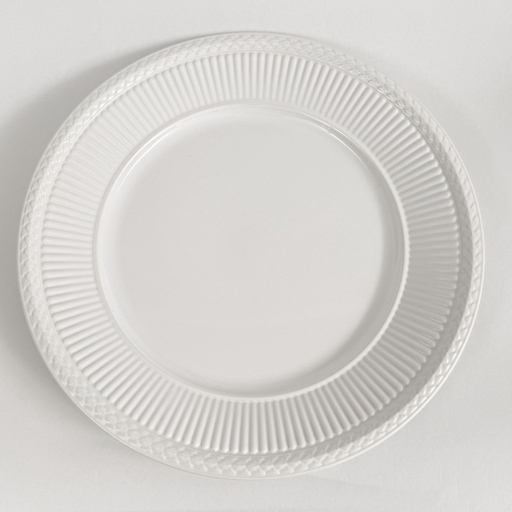 RARE Wedgwood Edme White 11.25" Dinner Plate - Discontinued 2008-2013 England
